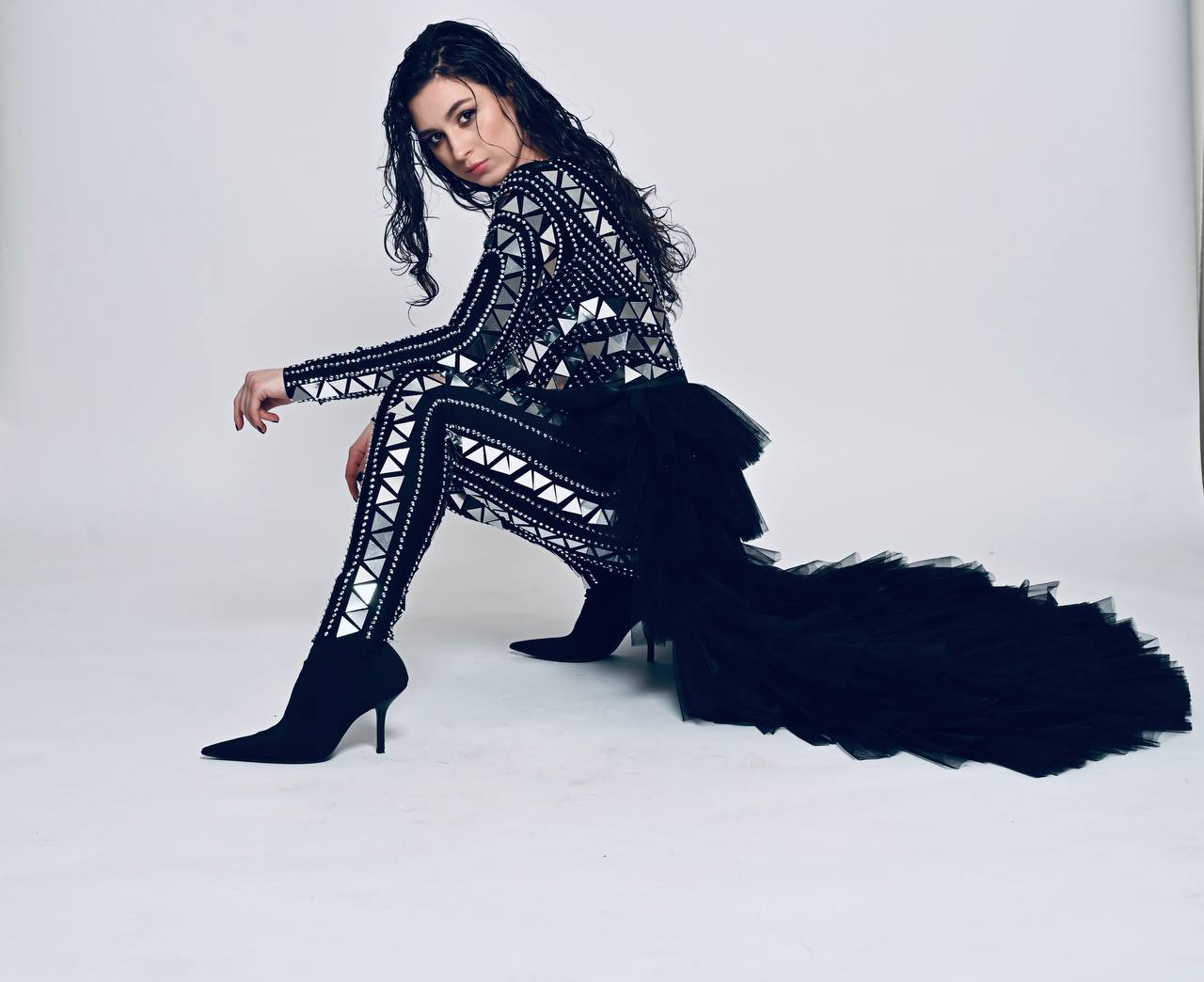 Victoria Bobal — seated editorial